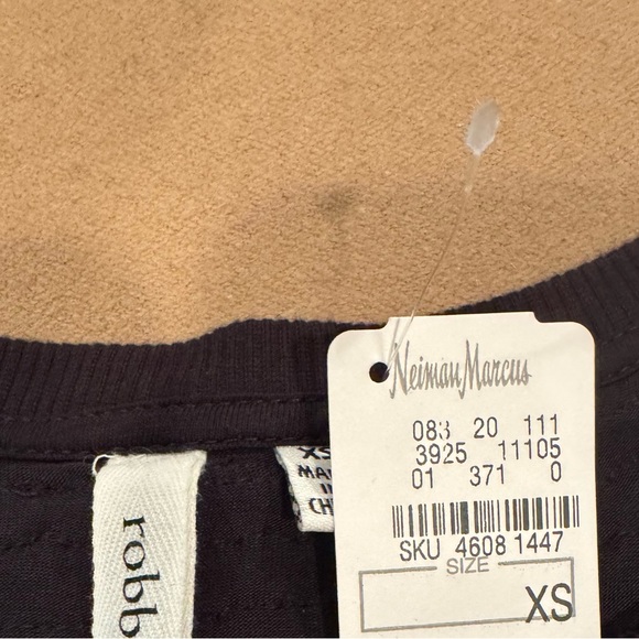 Robb & Nikki Black Top with Ruffles - Size XSmall - NWT - Picture 6 of 9